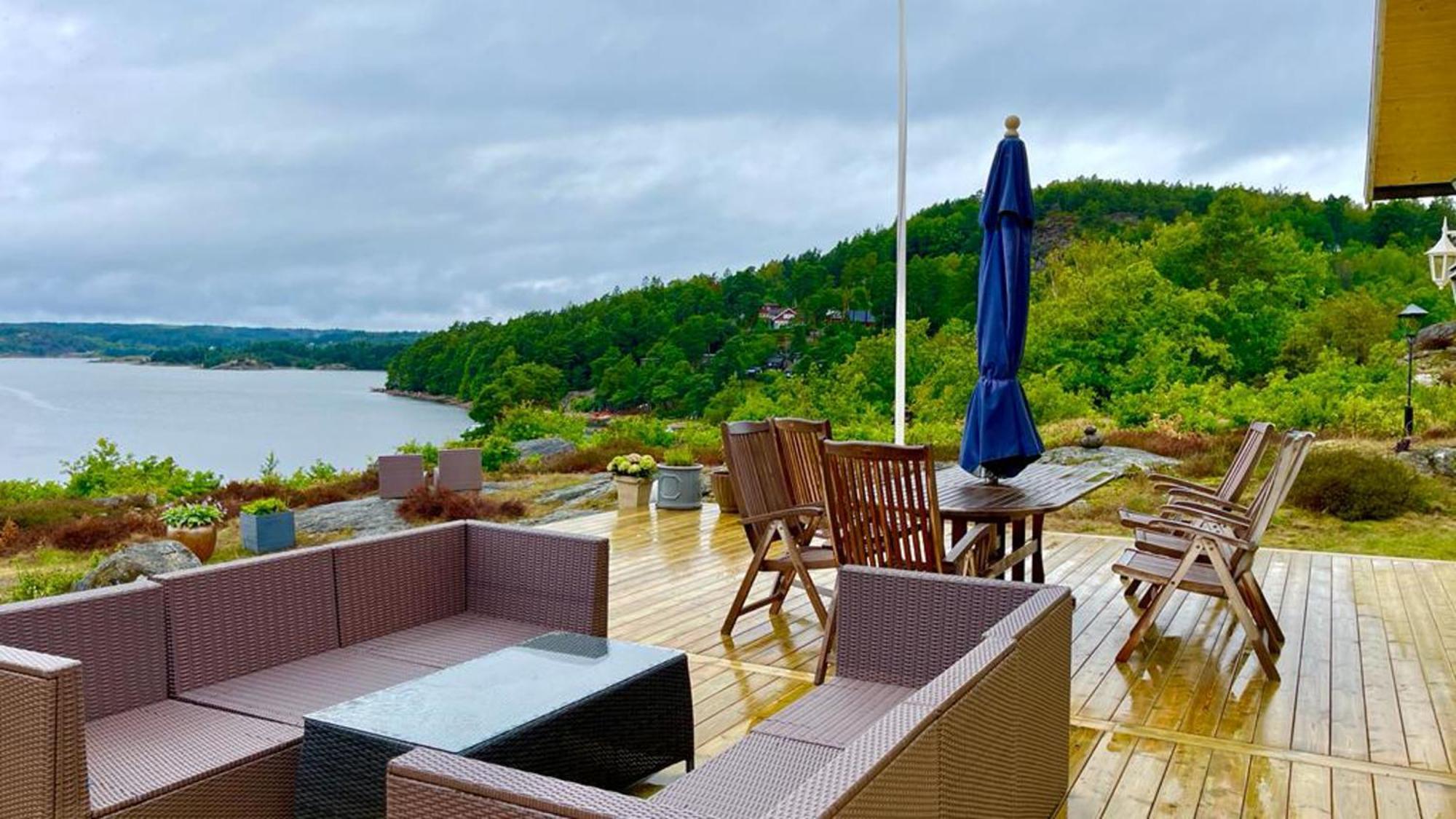 Seaside Dream With Jetty & Guest Cottage Ljungskile Esterno foto