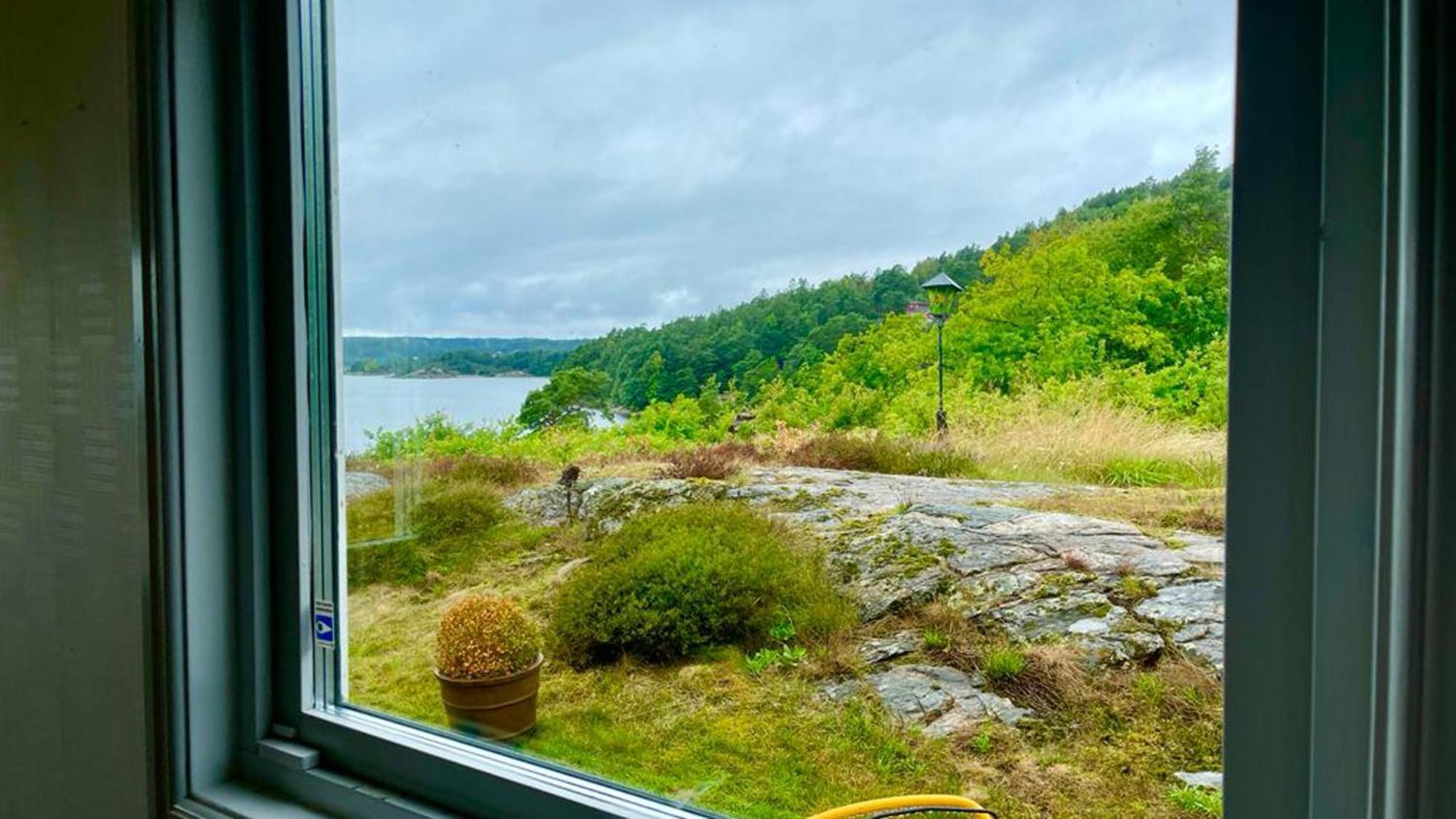 Seaside Dream With Jetty & Guest Cottage Ljungskile Esterno foto