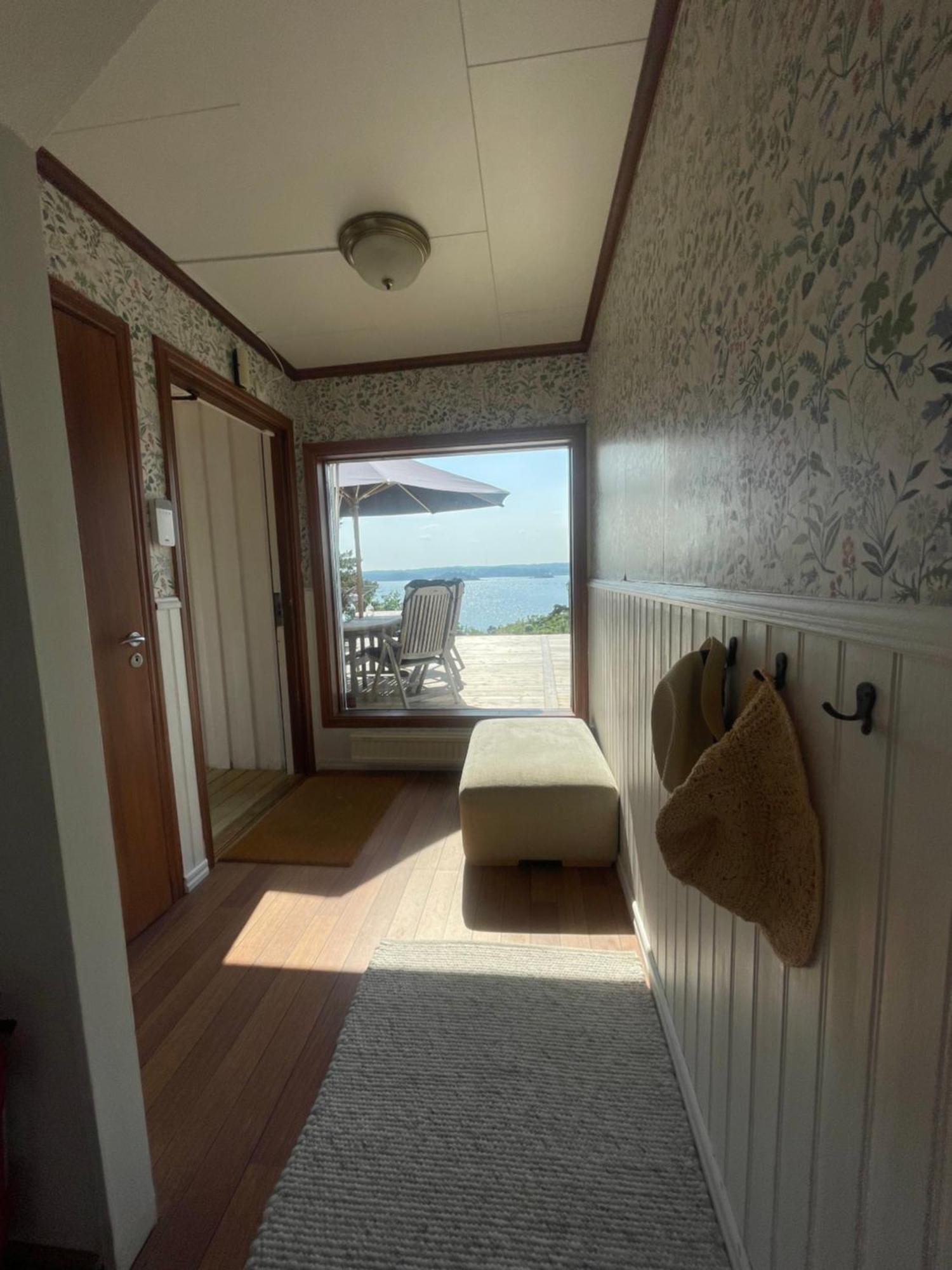 Seaside Dream With Jetty & Guest Cottage Ljungskile Esterno foto